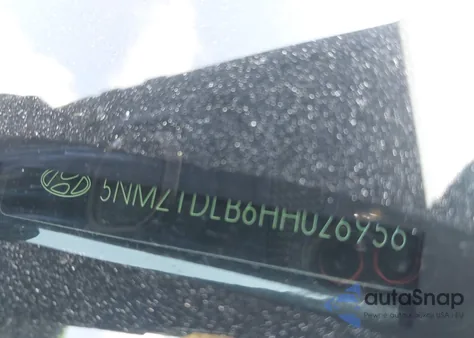 2017 Hyundai Santa Fe Sport 2.4L z USA, uszkodzony, nr VIN 5NMZTDLB6HH026956